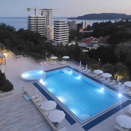 Status-M Apartments Бечичі Екстер'єр фото