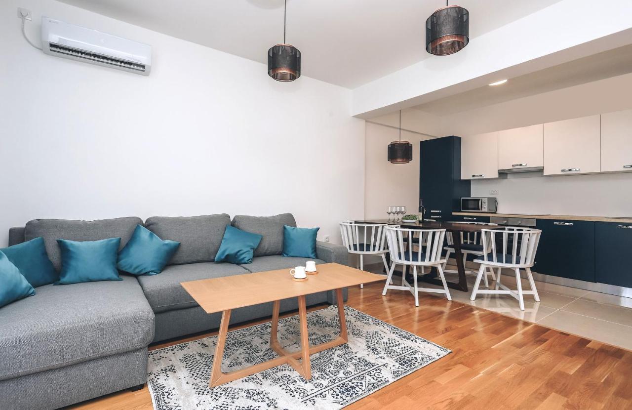 Status-M Apartments Бечичі Екстер'єр фото