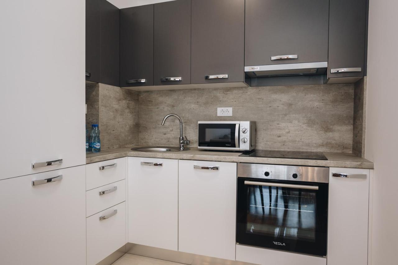 Status-M Apartments Бечичі Екстер'єр фото