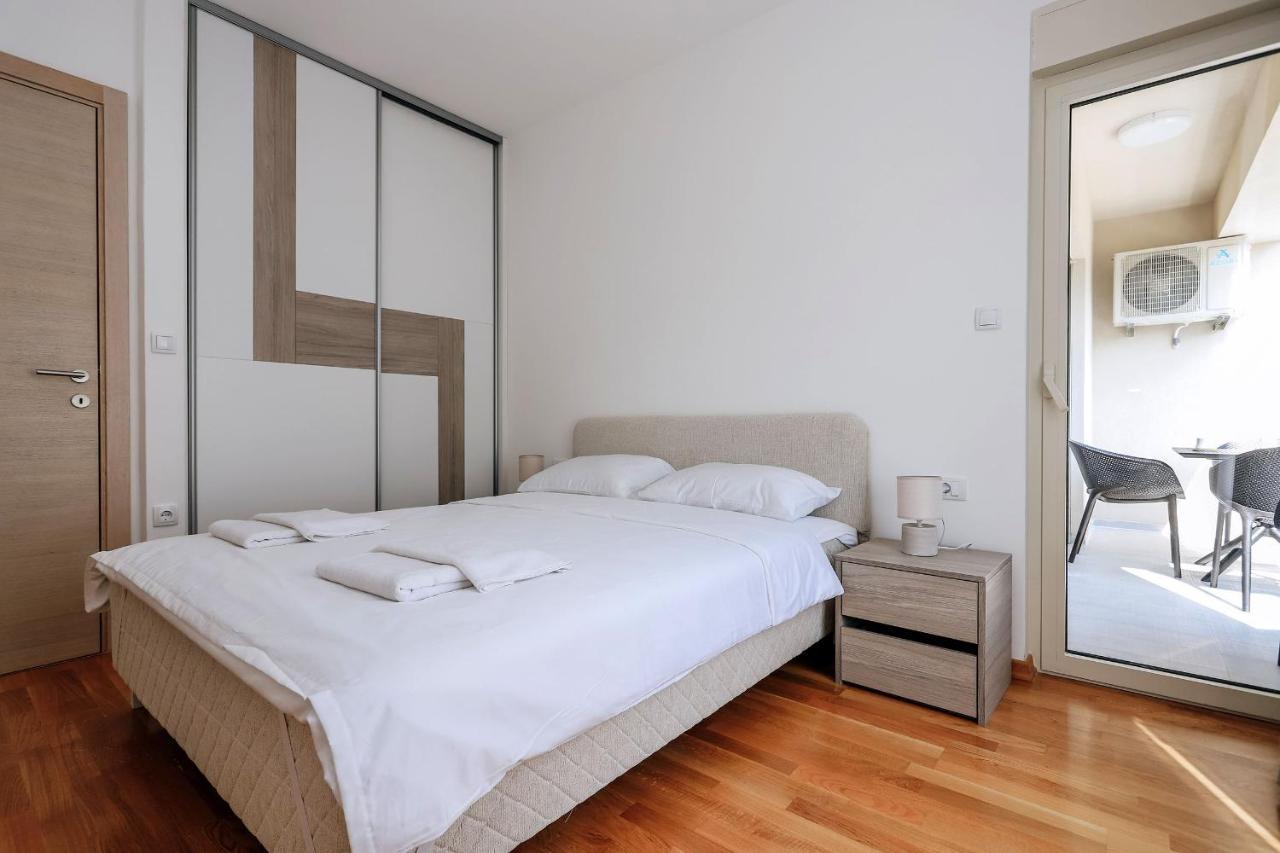 Status-M Apartments Бечичі Екстер'єр фото