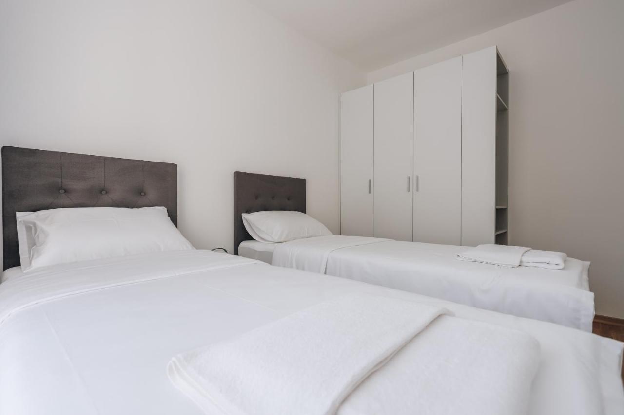 Status-M Apartments Бечичі Екстер'єр фото
