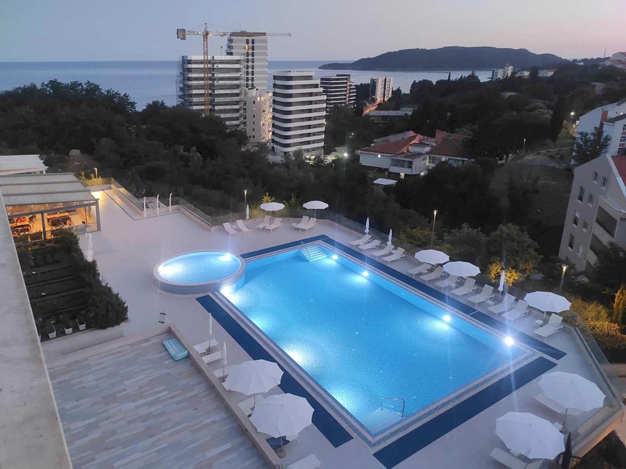 Status-M Apartments Бечичі Екстер'єр фото